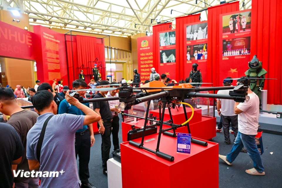 Những gian hàng công nghệ ấn tượng tại Triển lãm thành tựu Đất nước 80 năm. Ảnh: vietnamplus.vn