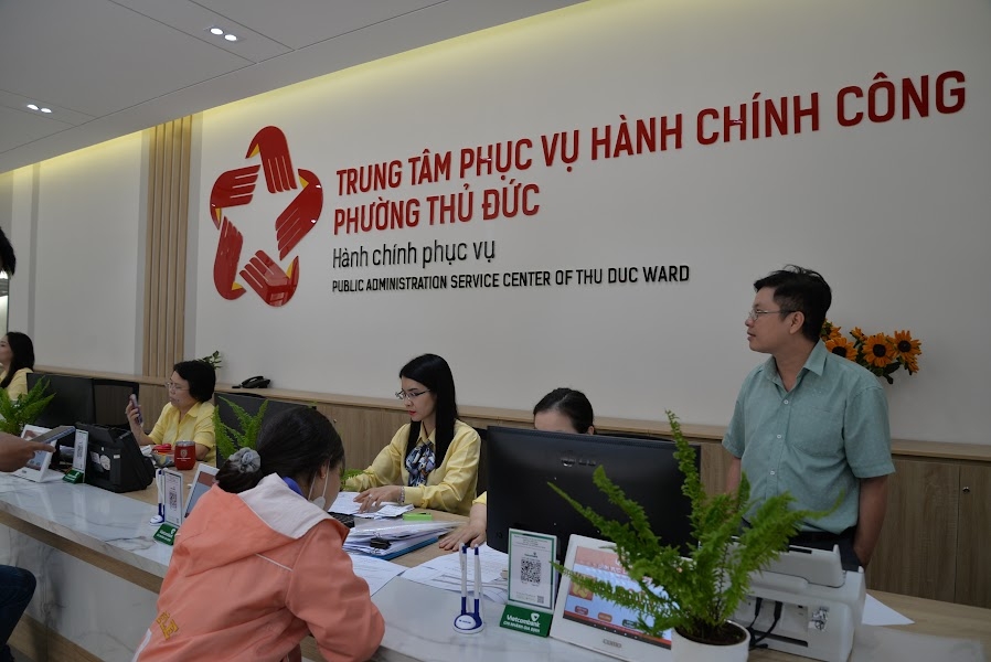 TP.HCM cũng sẽ thúc đẩy mối liên thông giữa nguồn nhân lực khu vực công với khu vực tư (ảnh minh hoạ)