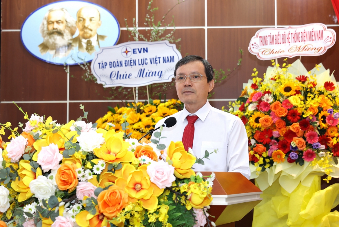 Ông Lê Xuân Thái – Chủ tịch Công đoàn EVNSPC phát động Phong trào thi đua hoàn thành toàn diện nhiệm vụ công tác năm 2026