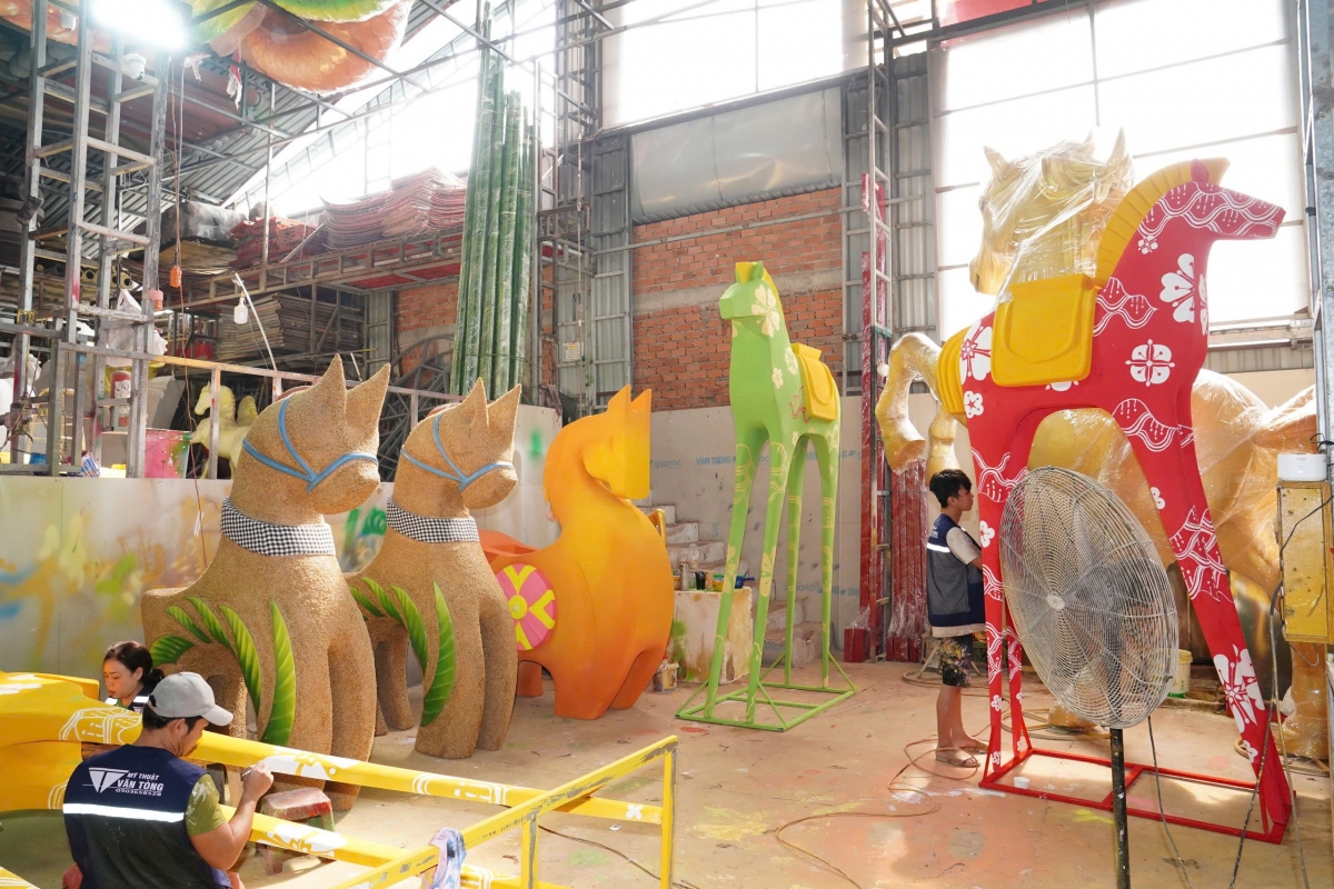 Một số linh vật đang trong giai đoạn thi công (ảnh: BTC)