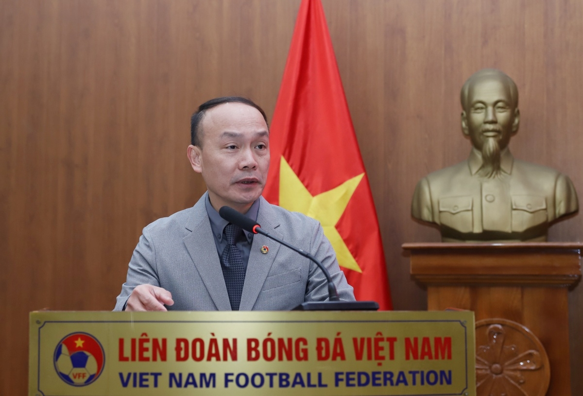 Ông Nguyễn Văn Phú – Tổng Thư ký LĐBĐVN phát biểu tại buổi lễ. (Ảnh: VFF)