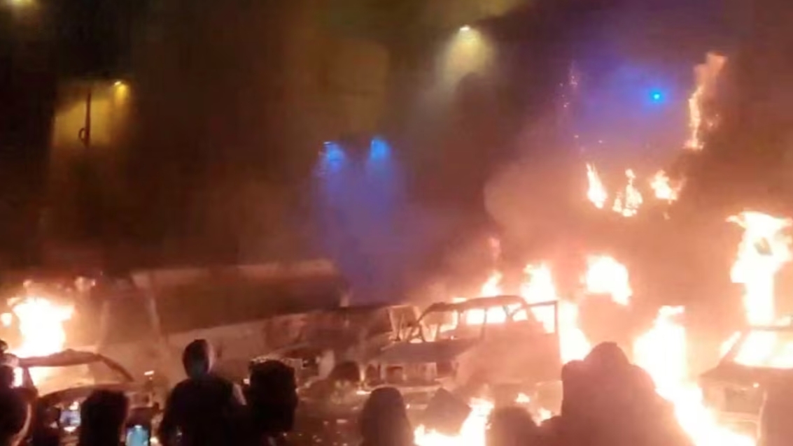 Biểu tình tại Iran. Ảnh: Reuters