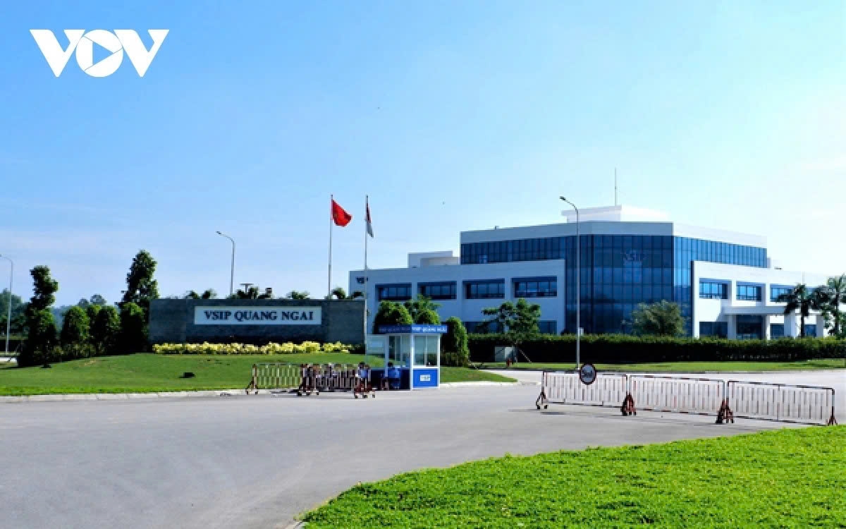 Nhà nước thực hiện đúng, đủ vai trò "kiến tạo, phục vụ", tạo môi trường kinh doanh minh bạch, công bằng, doanh nghiệp sẽ yên tâm làm ăn, mở rộng sản xuất kinh doanh