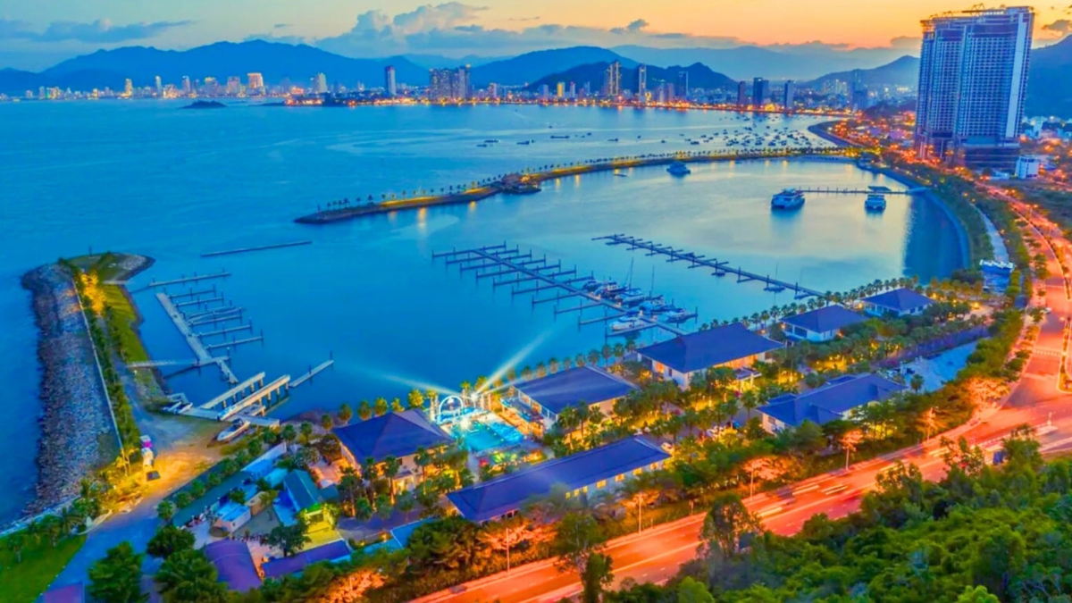 Kinh tế Việt Nam năm 2025 tăng trưởng ấn tượng