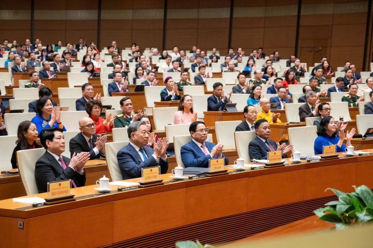 Trong nhiệm kỳ khóa XV, Quốc hội quyết sách nhiều vấn đề quốc gia chưa có tiền lệ