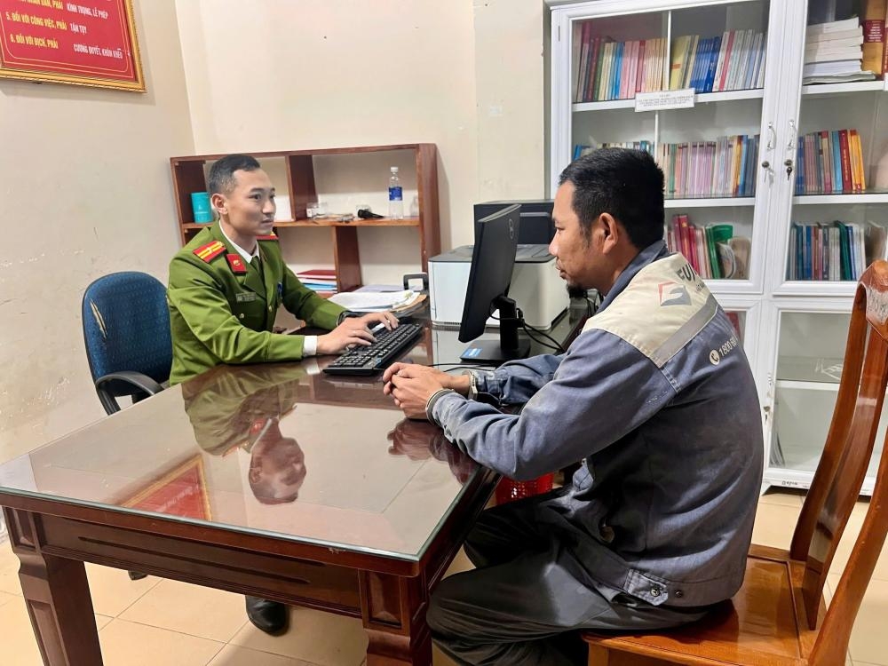 Đối tượng Chu Văn Lưu tại cơ quan công an. (Ảnh: Công an Hà Tĩnh).