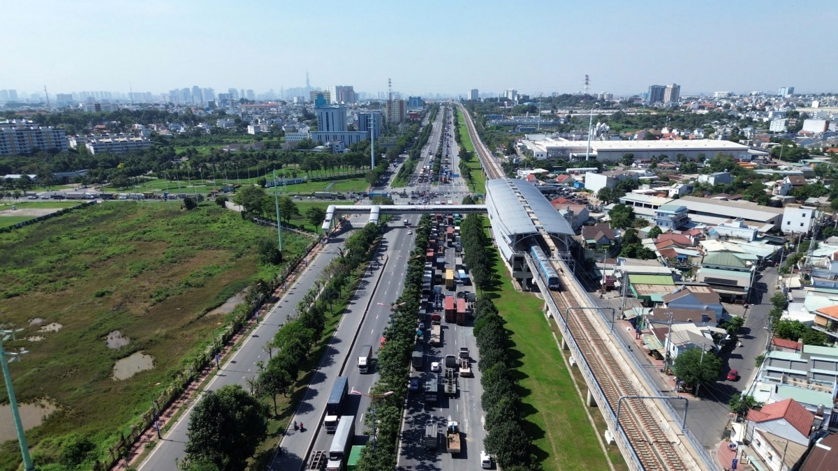 Năm 2026, TP.HCM tập trung triển khai quy hoạch phát triển đô thị theo định hướng giao thông công cộng (TOD) trên địa bàn