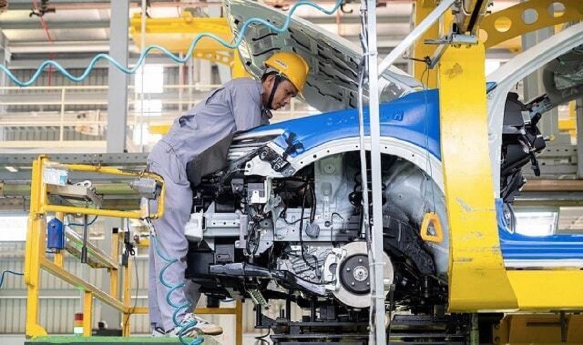 Gia tăng hàm lượng công nghệ là yếu tố quyết định đến sức cạnh tranh của sản phẩm cũng như doanh nghiệp.    Ảnh: KT