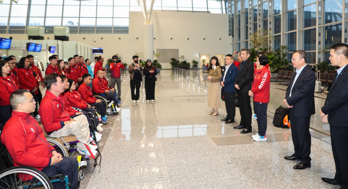Lễ tiễn Đoàn Thể thao người khuyết tật Việt Nam lên đường dự ASEAN Para Games 13 diễn ra vào sáng nay 15/1 (Ảnh: Quý Lượng)