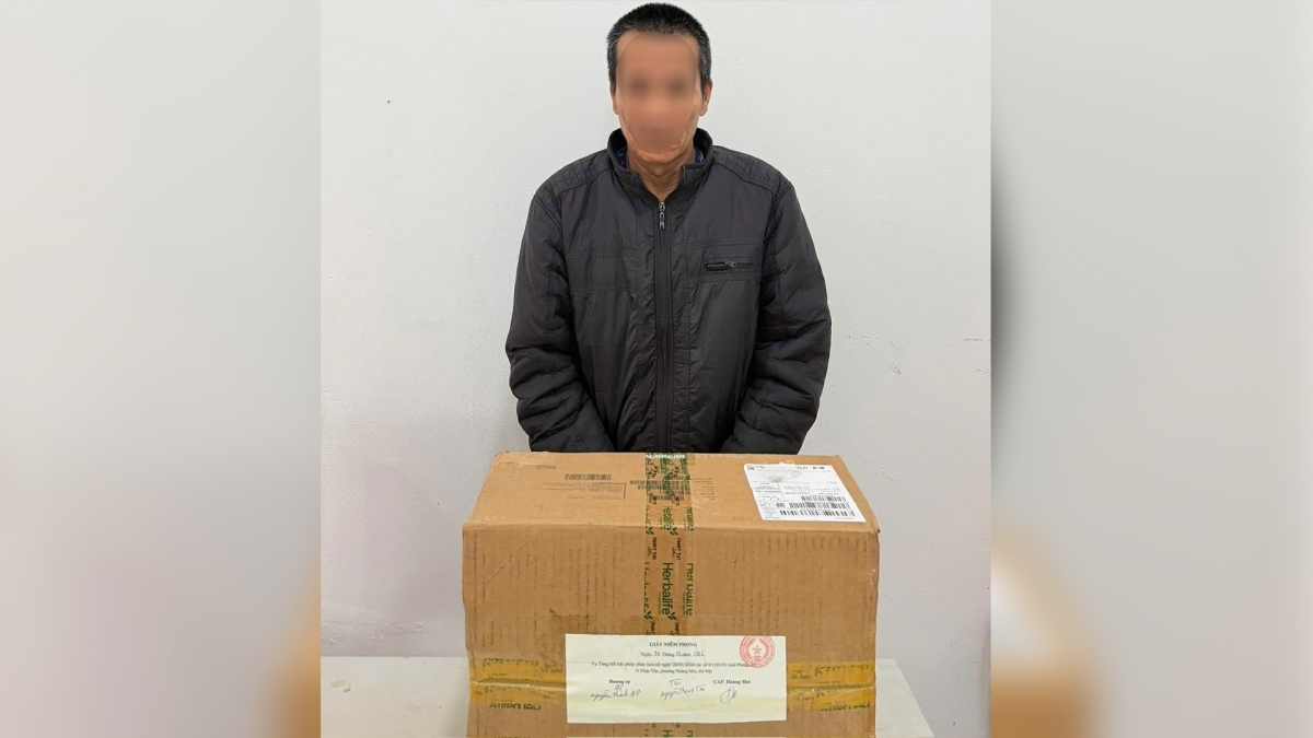 Đối tượng Nguyễn Thành Đô và tang vật thu giữ