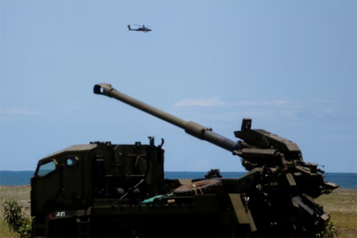 Trực thăng Apache trong cuộc tập trận chung Balikatan giữa Mỹ và Philippine ở Aparri, Cagayan, Philippines, ngày 3/5/2025. Ảnh: Reuters