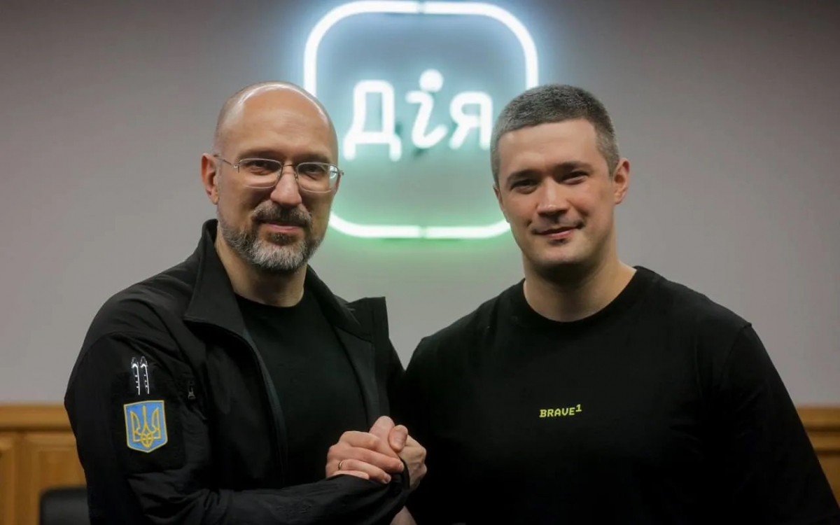 Phó Thủ tướng Ukraine Fedorov (phải) và Bộ trưởng Quốc phòng Ukraine Shmyhal. Ảnh: Telegram.