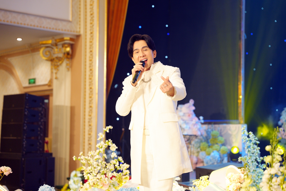 Đan Trường hát nhạc phim "Buông 2"