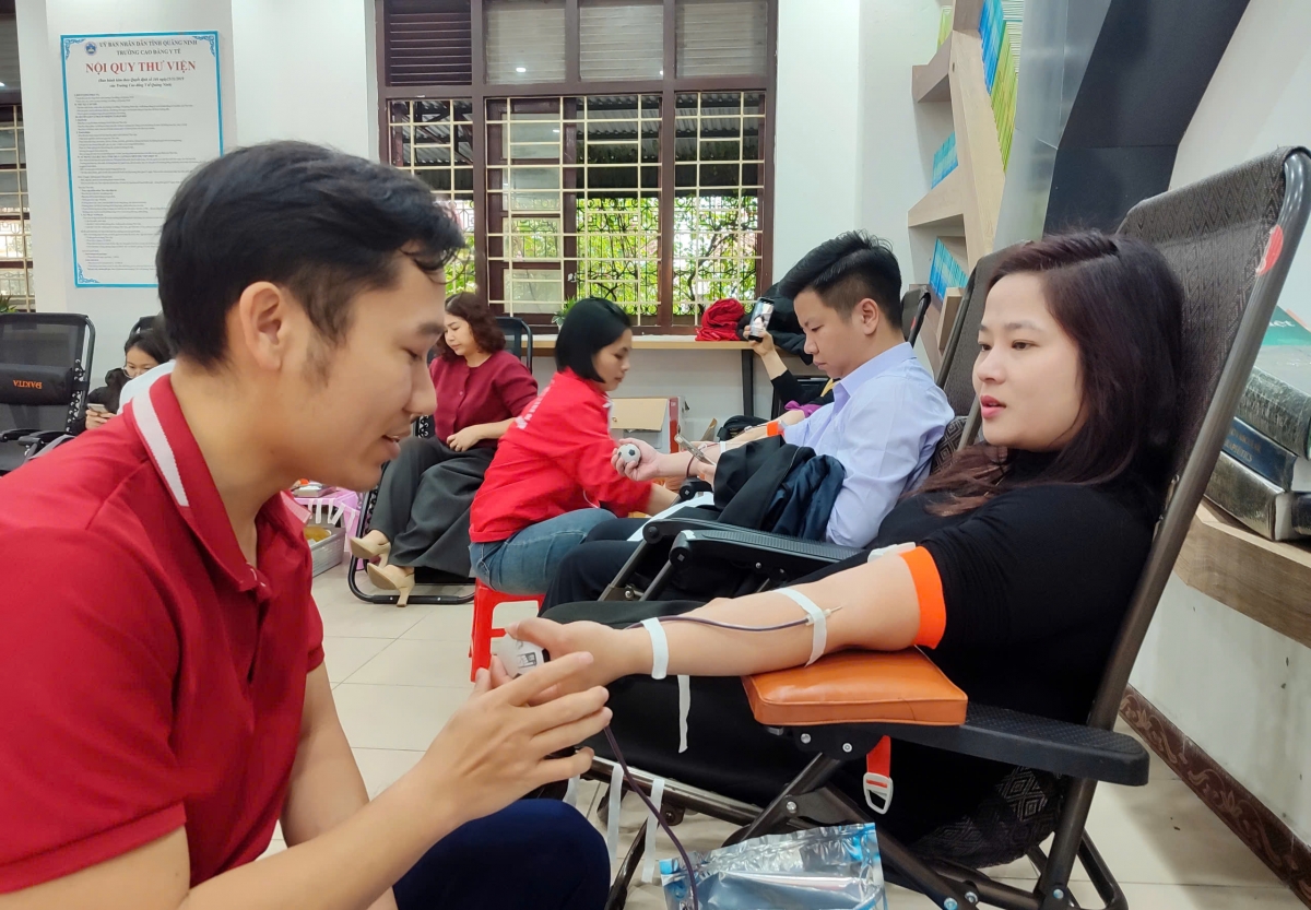 Chiến dịch hiến máu tình nguyện dịp Tết Nguyên đán Bính Ngọ và Lễ hội Xuân hồng cấp tỉnh năm 2026 được Quảng Ninh triển khai trên toàn tỉnh trong 2 tháng, từ ngày 15/1 đến 15/3/2026