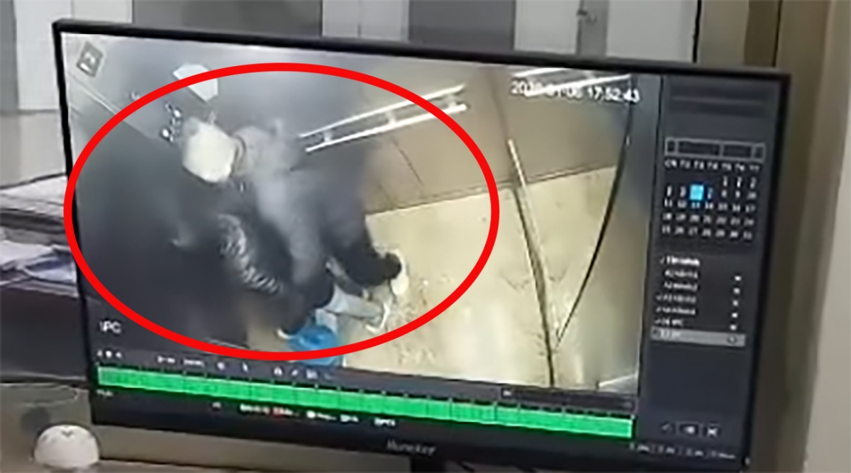 Hình ảnh được cho là có dấu hiệu sàm sỡ tại thang máy của chung cư. (Ảnh: Chụp màn hình).