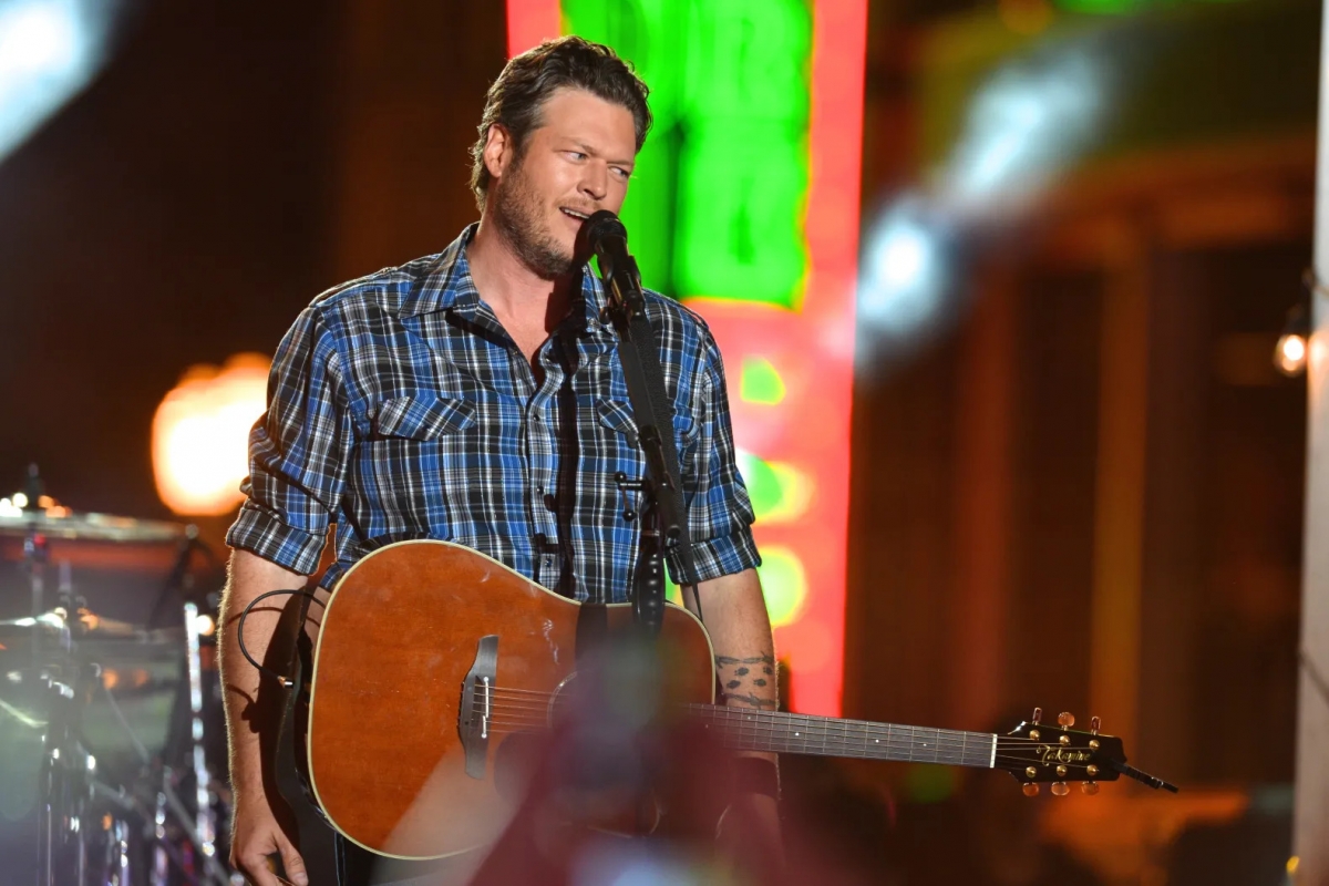 Ngôi sao nhạc đồng quê và cựu huấn luyện viên chương trình The Voice Blake Shelton đã có 8 đề cử Grammy, song chưa từng giành giải.