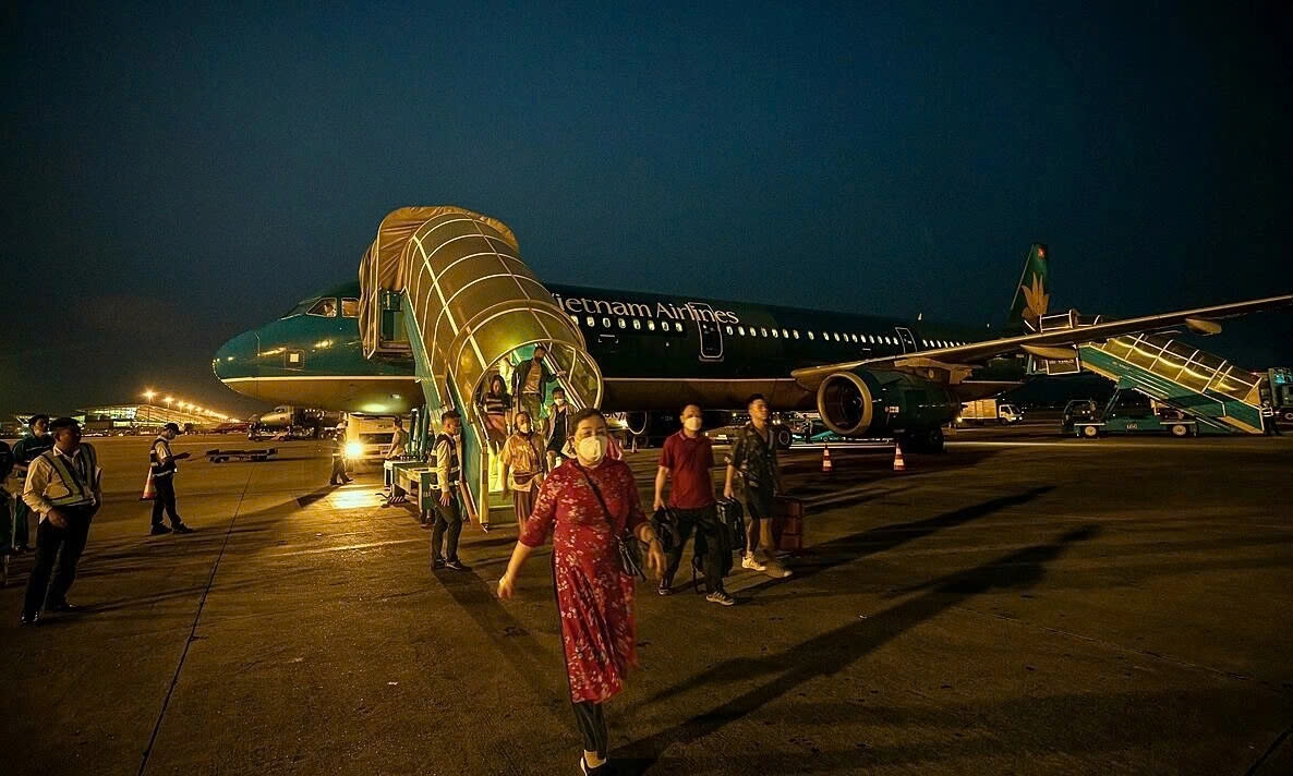 Các hãng hàng không sẽ tăng cường bay đêm dịp cao điểm Tết Nguyên đán Bính Ngọ 2026. 