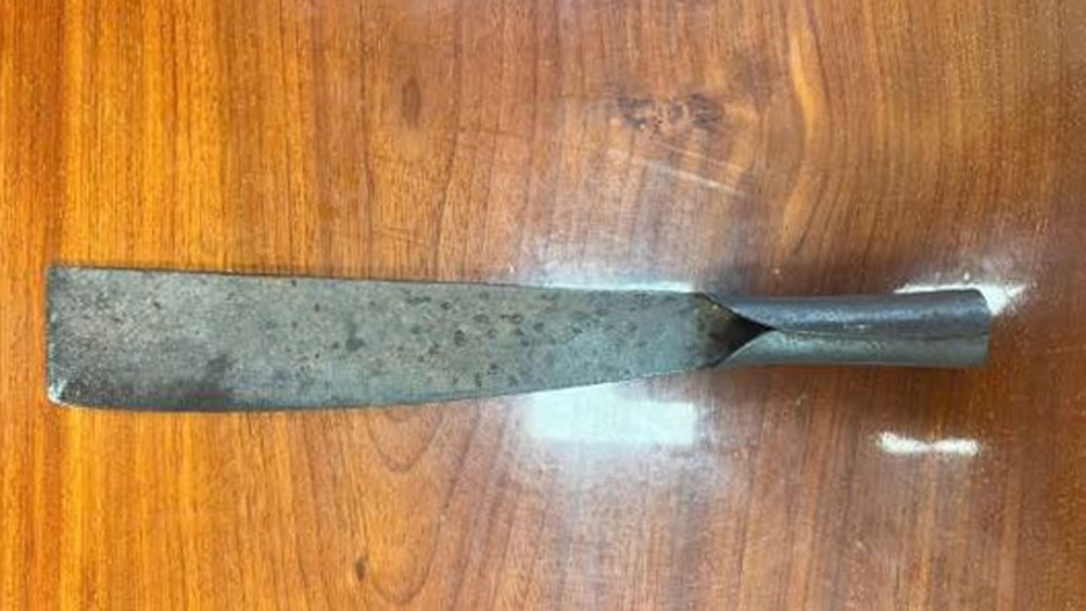 Hung khí bị tịch thu 