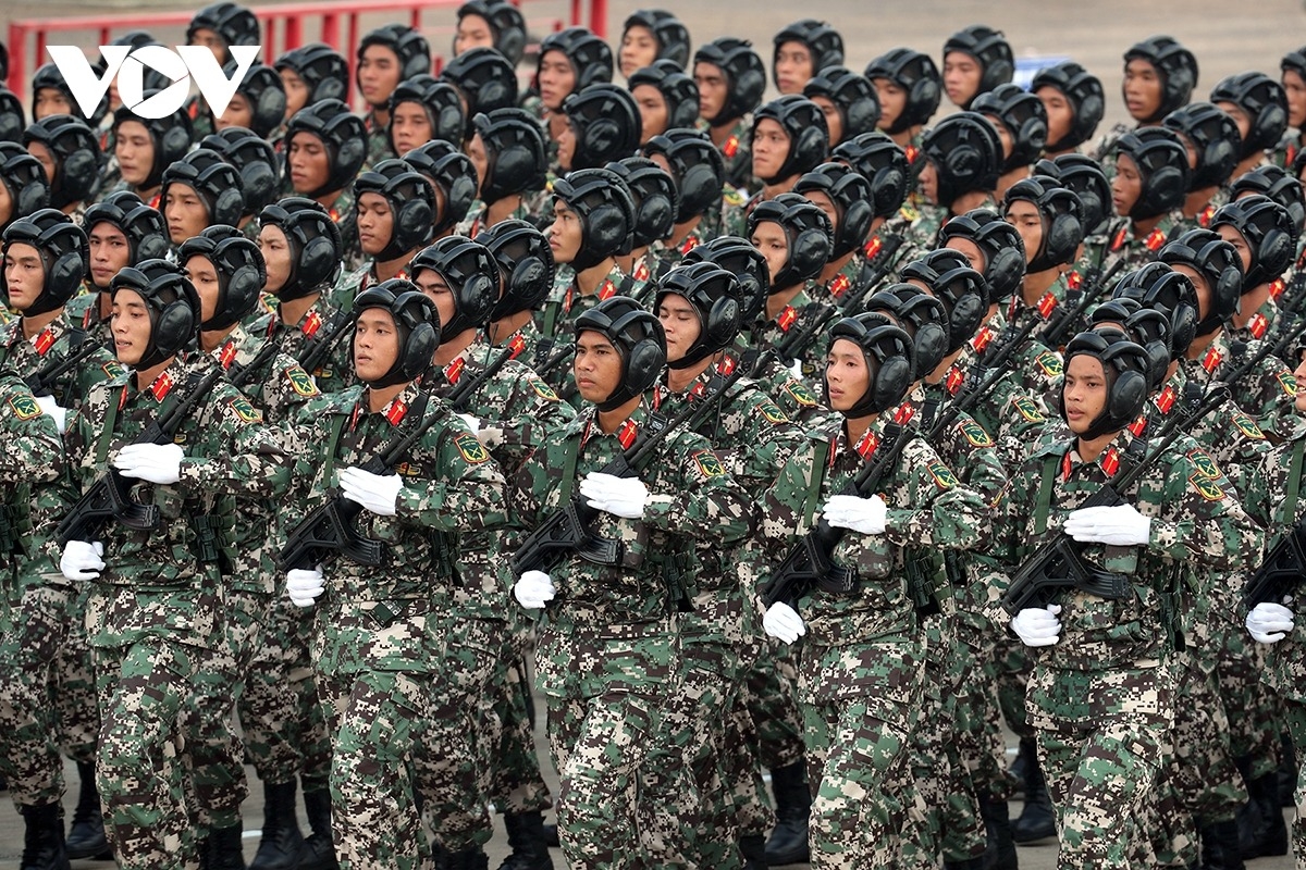 Khối chiến sĩ Tăng thiết giáp trong Lễ kỷ niệm, diễu binh, diễu hành 80 năm Cách mạng Tháng Tám và Quốc khánh 2/9.