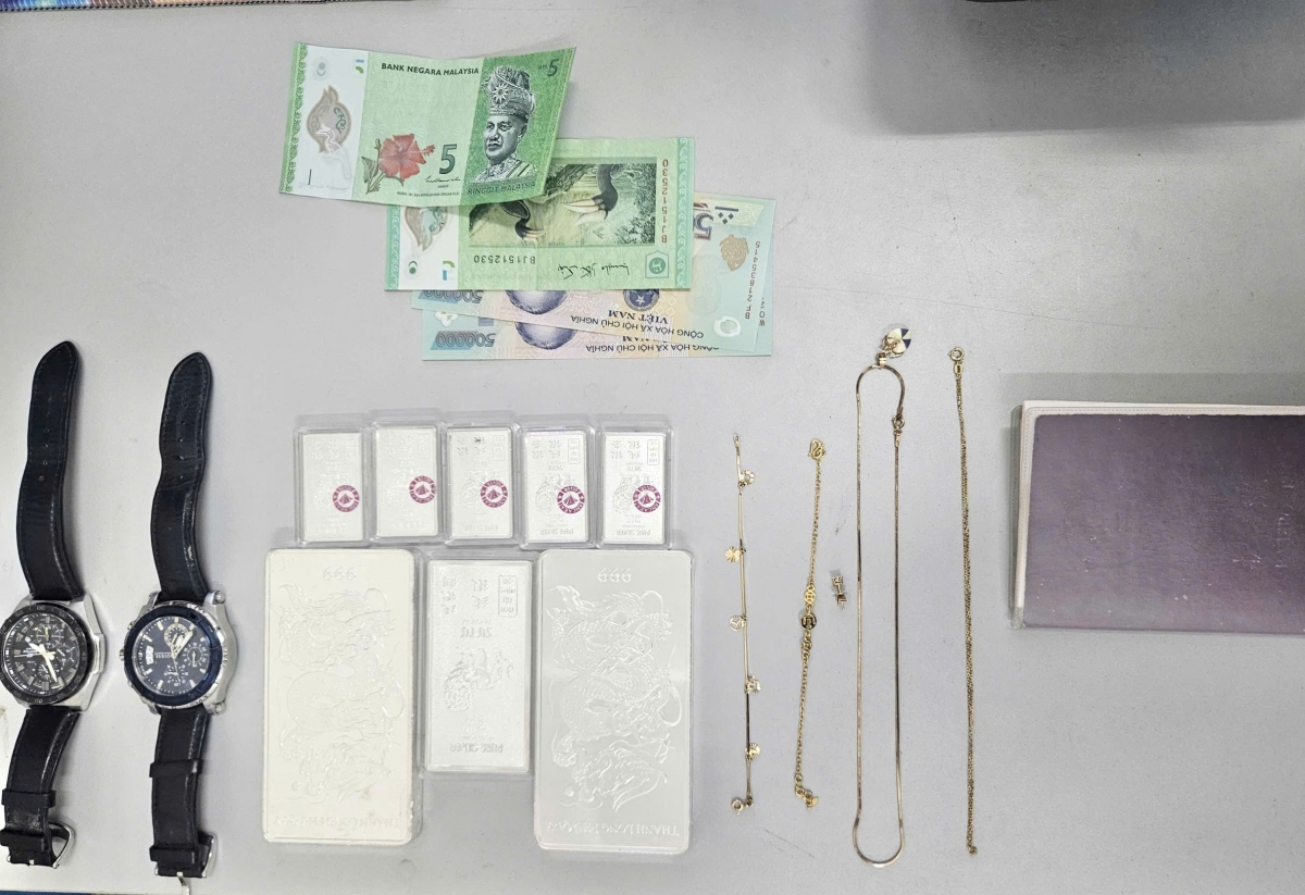 Tang vật trong vụ trộm bị thu giữ.