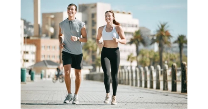 Thói quen sinh hoạt lành mạnh giúp bảo vệ gan dịp Tết. (Ảnh: Shutterstock)