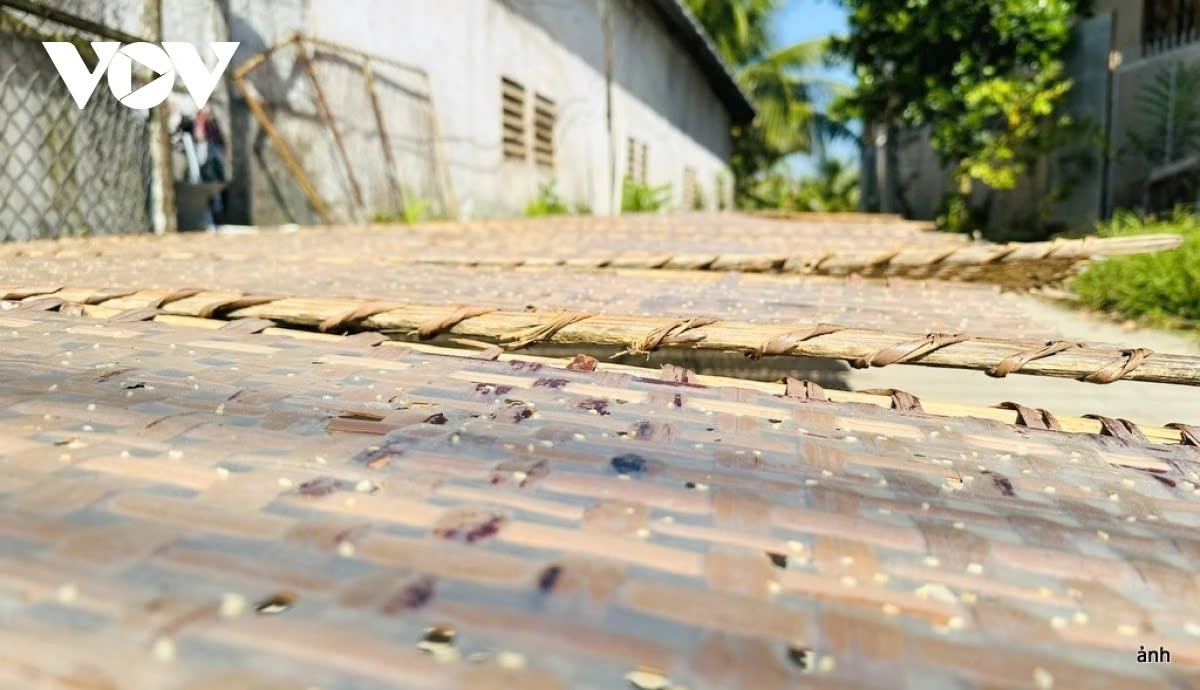 Rice paper making of the village has been recognised as national intangible cultural heritage by the Ministry of Culture, Sports and Tourism.