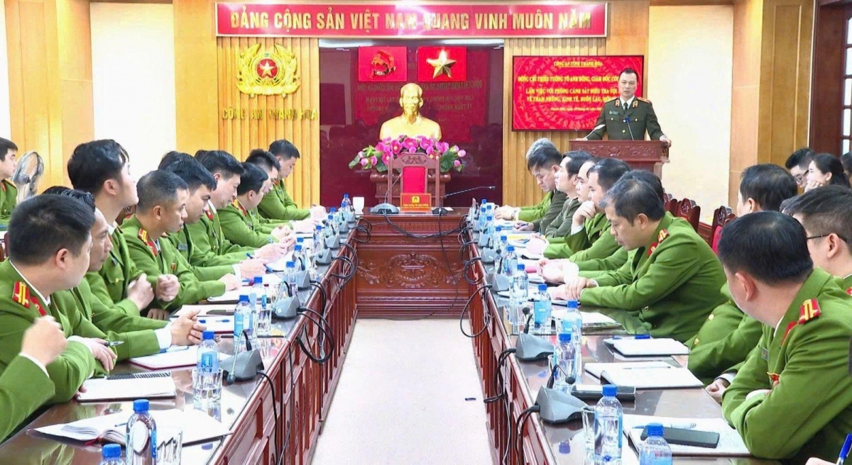 Toàn cảnh Hội nghị.