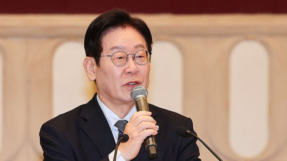 Tổng thống Lee Jae Myung tại họp báo. (Ảnh: Yonhap News)