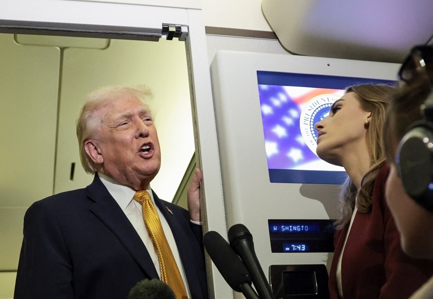 Tổng thống Trump không loại trừ khả năng Mỹ tiến hành đòn tấn công quân sự thứ hai nhằm vào Venezuela. Ảnh: Reuters