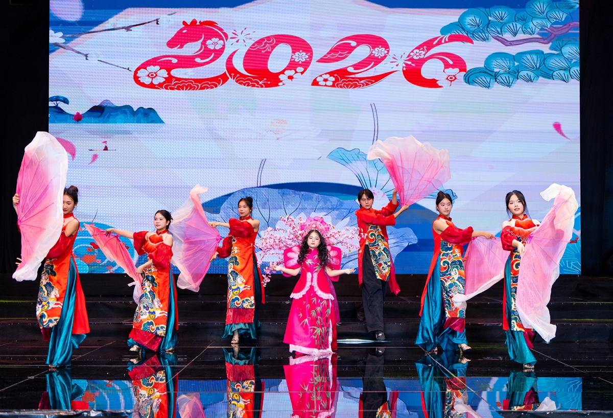 Các tài năng nhí hội tụ ở Vietnam Iconic Awards 2026