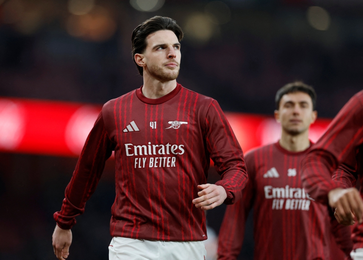 Các cầu thủ Arsenal khởi động trước trận Super Sunday gặp MU ở vòng 23 Ngoại hạng Anh 2025/2026 (Ảnh: Reuters)