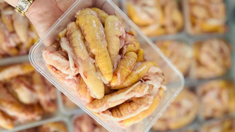 Không chỉ phần thịt, trứng cá lóc từ lâu đã được người dân xem là món ăn dân dã nhưng giàu giá trị dinh dưỡng