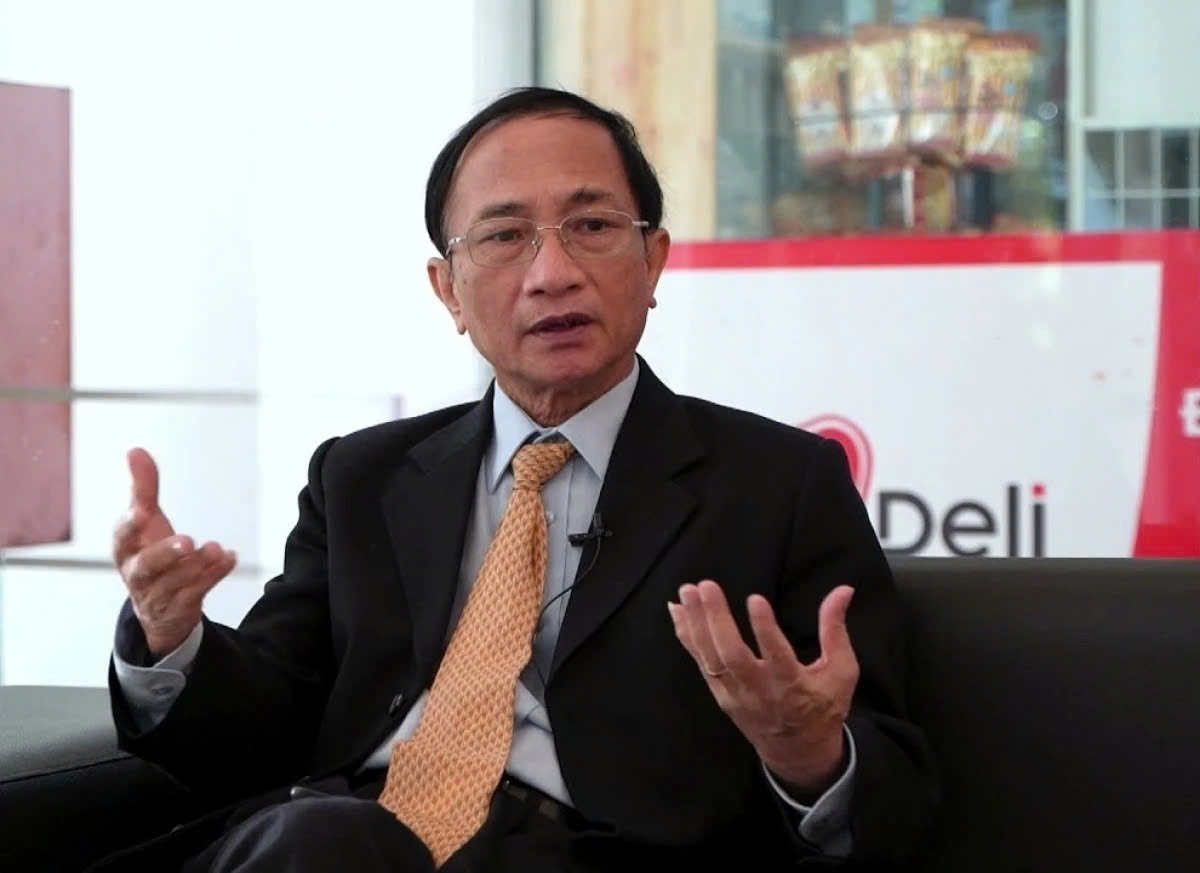 TS. Hoàng Ngọc Vinh, nguyên Vụ trưởng Vụ Giáo dục Chuyên nghiệp, Bộ Giáo dục và Đào tạo