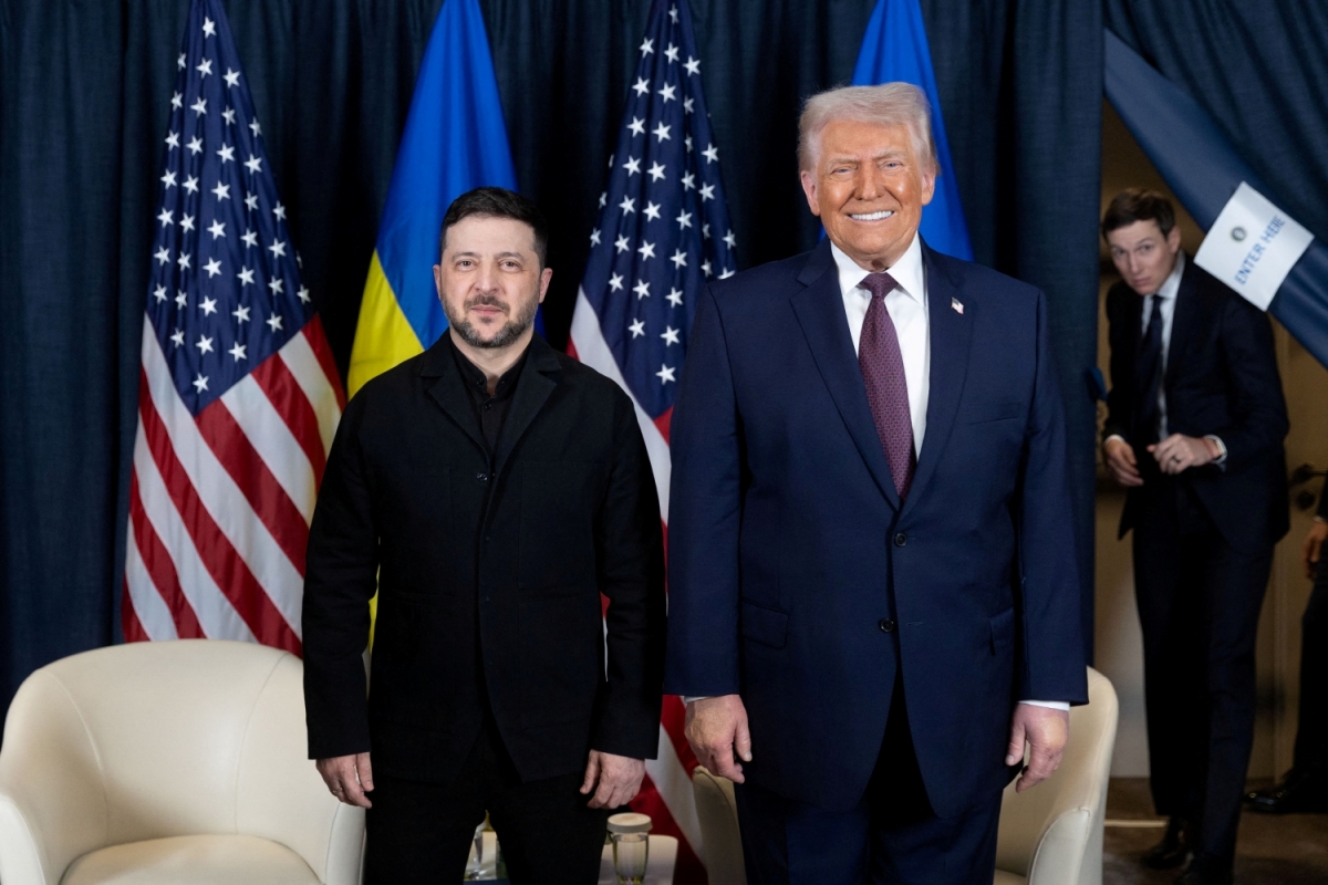 Ukraine công bố thỏa thuận an ninh lịch sử với Mỹ tại Davos (Ảnh: Reuters).