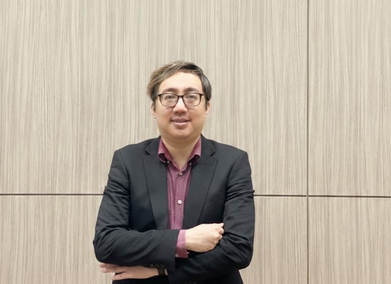 Chuyên gia giáo dục Ngô Huy Tâm cho rằng cần đưa chứng chỉ ngoại ngữ quốc tế về đúng vị trí của nó