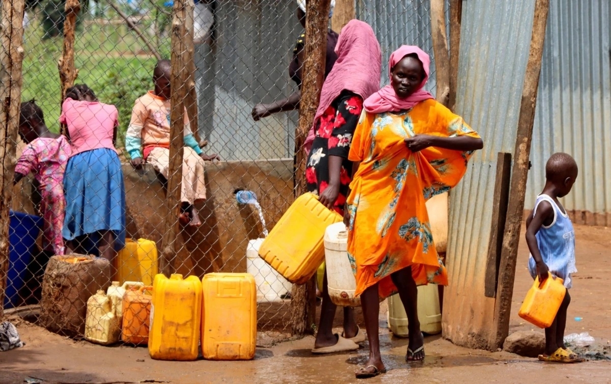 Người tị nạn Sudan. Ảnh: Reuters