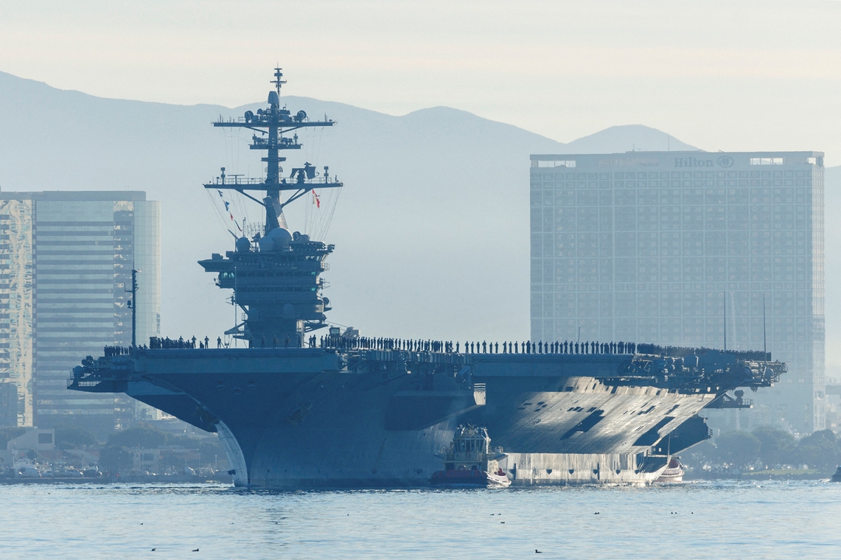 Tàu sân bay USS Abraham Lincoln. Ảnh: Reuters