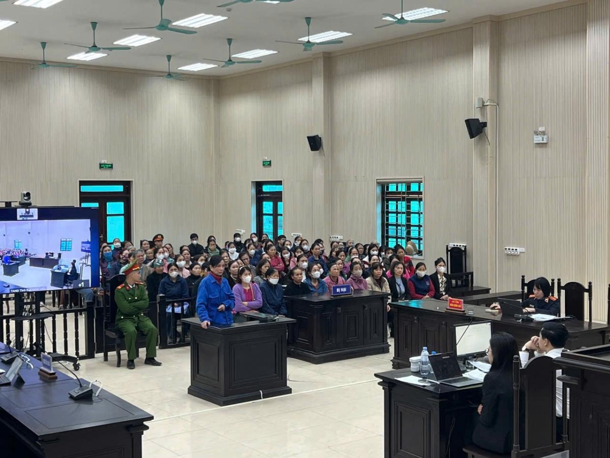 Toàn cảnh tại phiên tòa