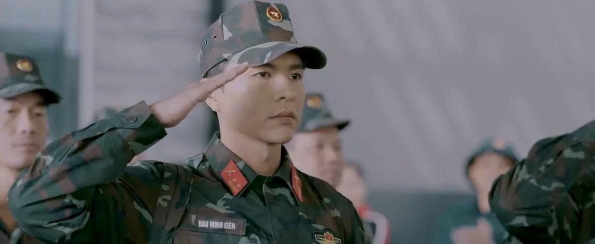 Steven Nguyễn trong vai Trung tá Đào Minh Kiên (Ảnh: VFC)