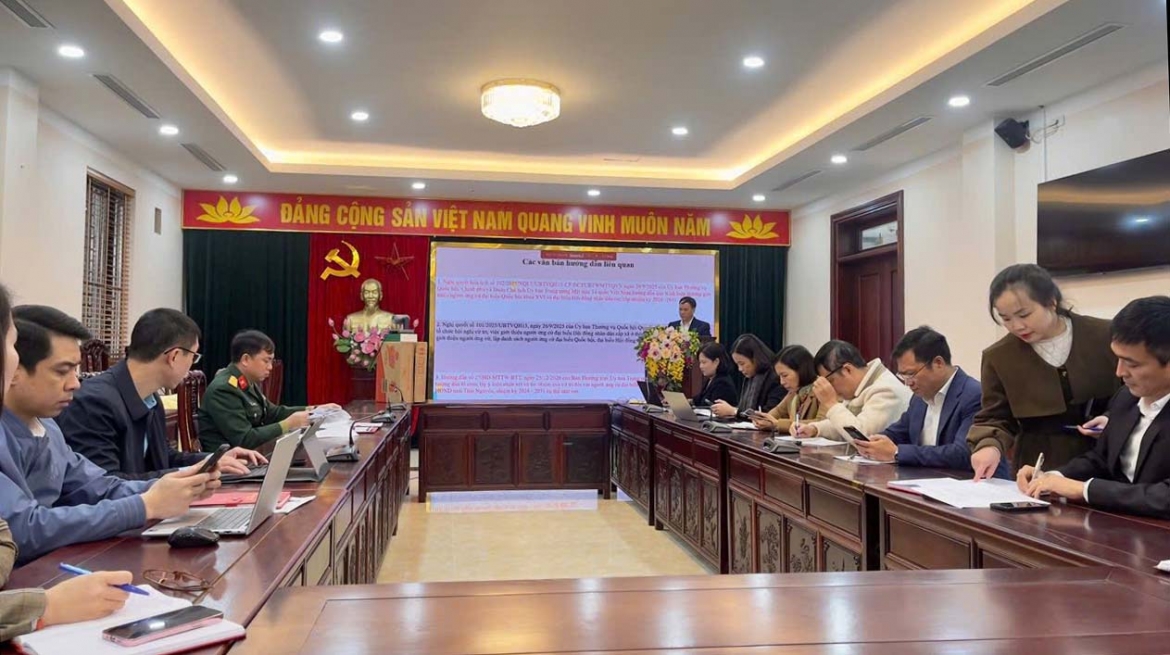 Uỷ ban MTTQ tỉnh Thái Nguyên tổ chức hội nghị trực tuyến hướng dẫn lấy ý kiến nhận xét và tín nhiệm của cử tri nơi cư trú đối với người ứng cử. (Ảnh: Phùng Huyên - MTTQ tỉnh Thái Nguyên)