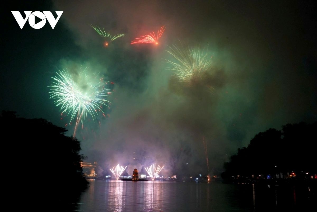 Hanoi’s Lunar New Year fireworks display is staged to foster a vibrant and celebratory atmosphere, allowing residents and visitors to welcome the new year with excitement and optimism.