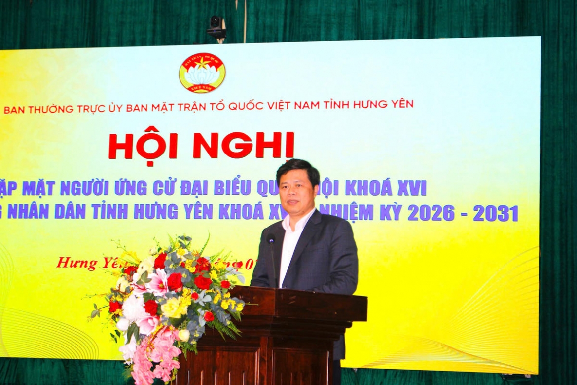 Phó Bí thư Tỉnh ủy Hưng Yên, Bí thư Đảng ủy các cơ quan Đảng tỉnh, Chủ tịch Ủy ban MTTQ Việt Nam tỉnh Trần Quốc Toản phát biểu chỉ đạo tại hội nghị.