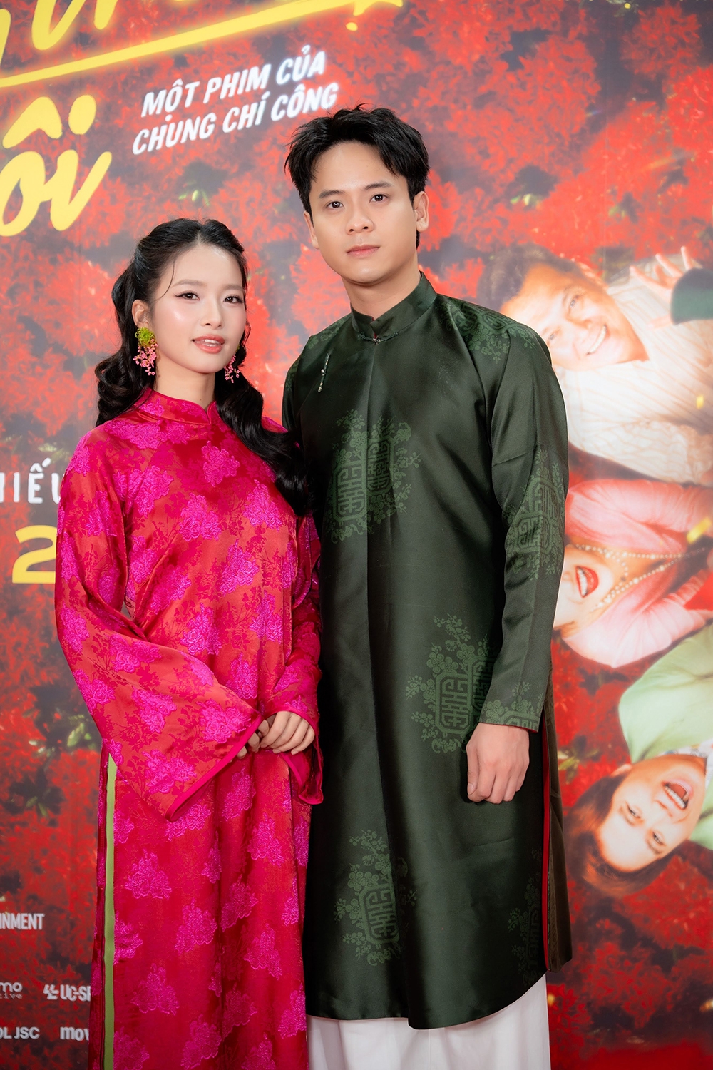 Kim Khánh và Trần Doãn Hoàng đảm nhận vai chính trong phim