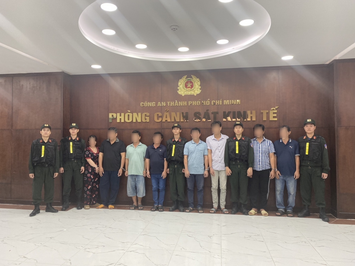 Các đối tượng bị khởi tố