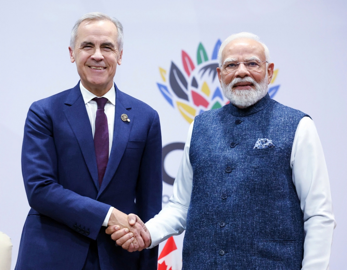 Thủ tướng Ấn Độ Narendra Modi và Thủ tướng Canada Mark Carney trong cuộc gặp song phương bên lề Hội nghị thượng đỉnh G20, tại Johannesburg, Nam Phi năm 2025 (Ảnh ANI)