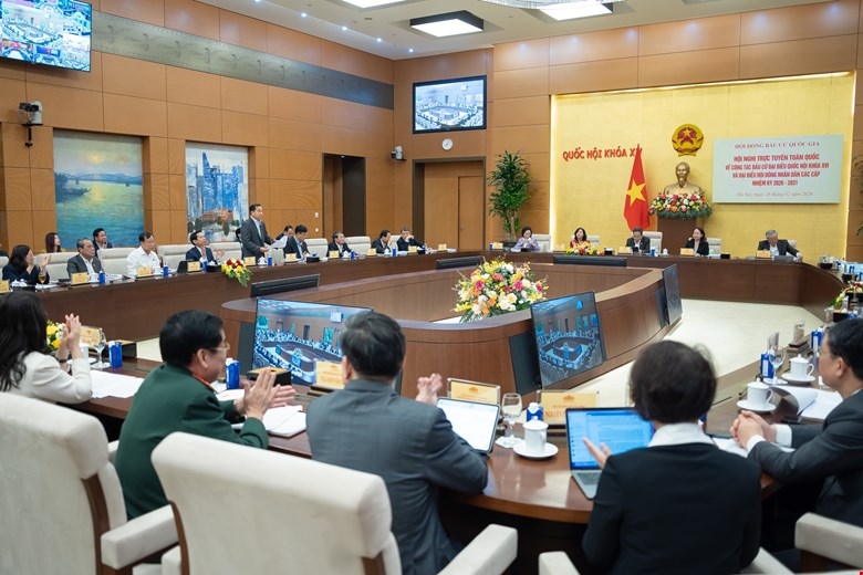 Hội nghị trực tuyến toàn quốc triển khai công tác bầu cử đại biểu Quốc hội khóa XVI và HĐND các cấp nhiệm kỳ 2026-2031, tại điểm cầu Nhà Quốc hội. Ảnh: Quốc hội