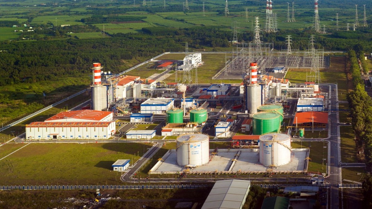 Petrovietnam đi trước, mở đường trong các lĩnh vực năng lượng của tương lai như LNG. Trong ảnh cụm Nhà máy điện Nhơn Trạch 3 và 4, nhà máy sử dụng khí LNG đầu tiên tại Việt Nam