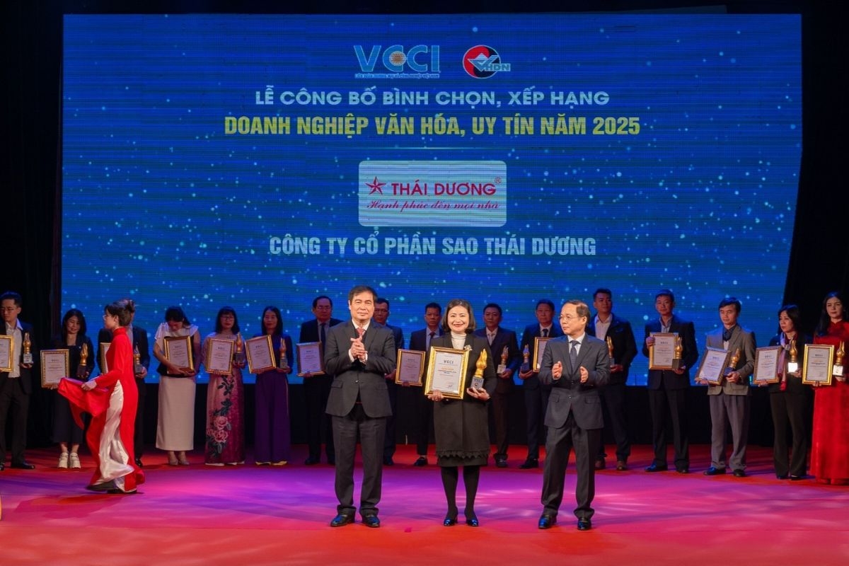 Thạc sĩ dược học Nguyễn Thị Hồng Vân, Phó tổng giám đốc Công ty Cổ phần Sao Thái Dương