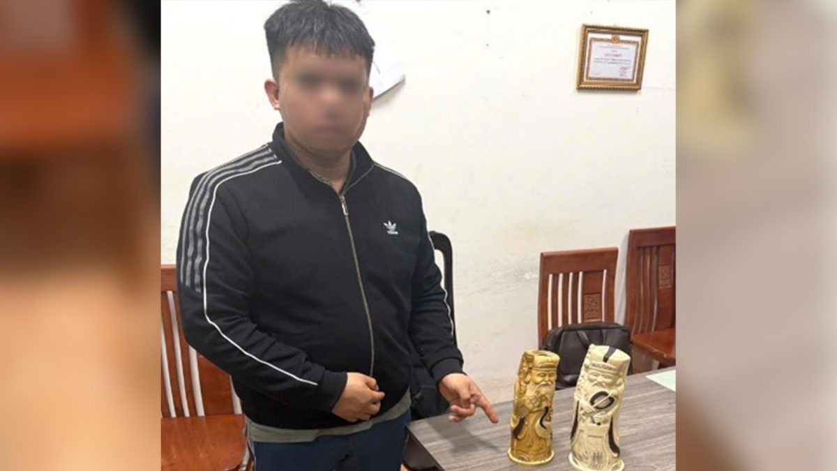 Đối tượng và tang vật thu giữ