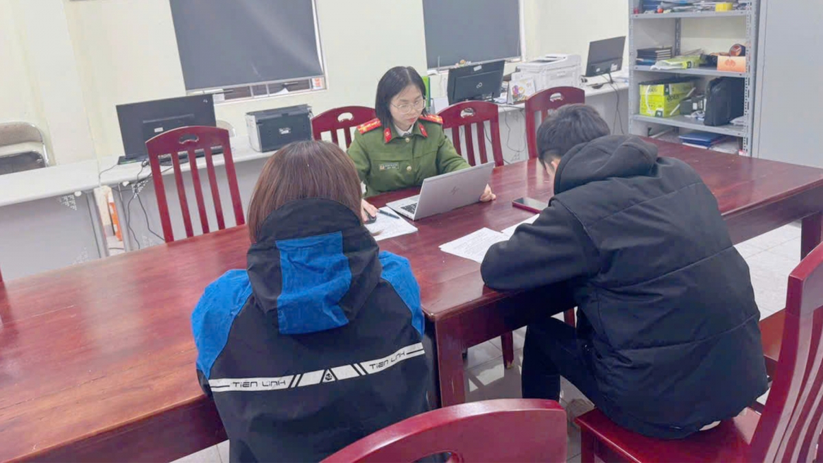 Cơ quan công an làm việc với đối tượng